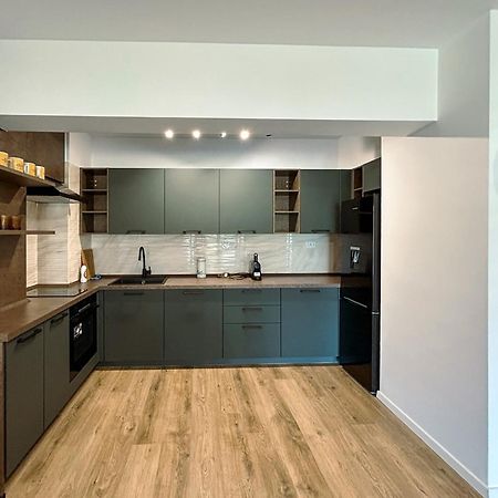 Bg Luximmo Apartments Cluj-Napoca Eksteriør bilde