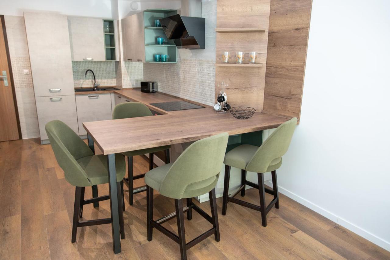 Bg Luximmo Apartments Cluj-Napoca Eksteriør bilde