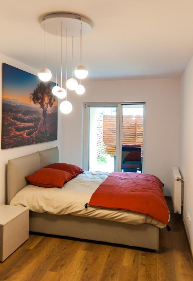 Bg Luximmo Apartments Cluj-Napoca Eksteriør bilde