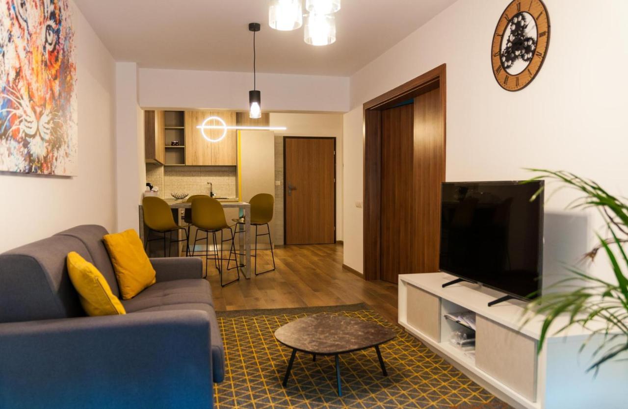 Bg Luximmo Apartments Cluj-Napoca Eksteriør bilde