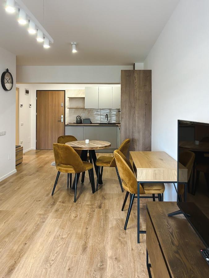 Bg Luximmo Apartments Cluj-Napoca Eksteriør bilde