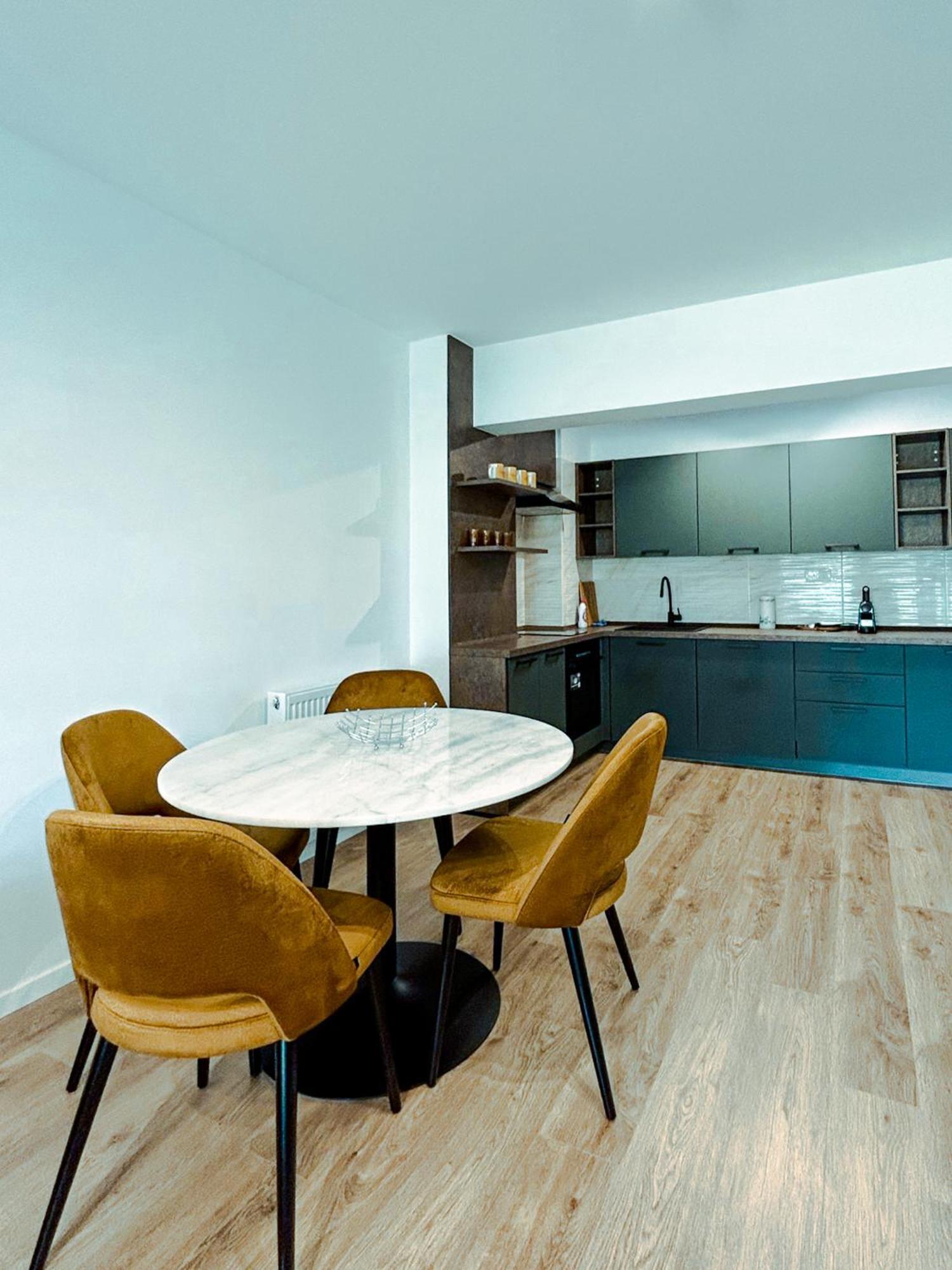 Bg Luximmo Apartments Cluj-Napoca Eksteriør bilde